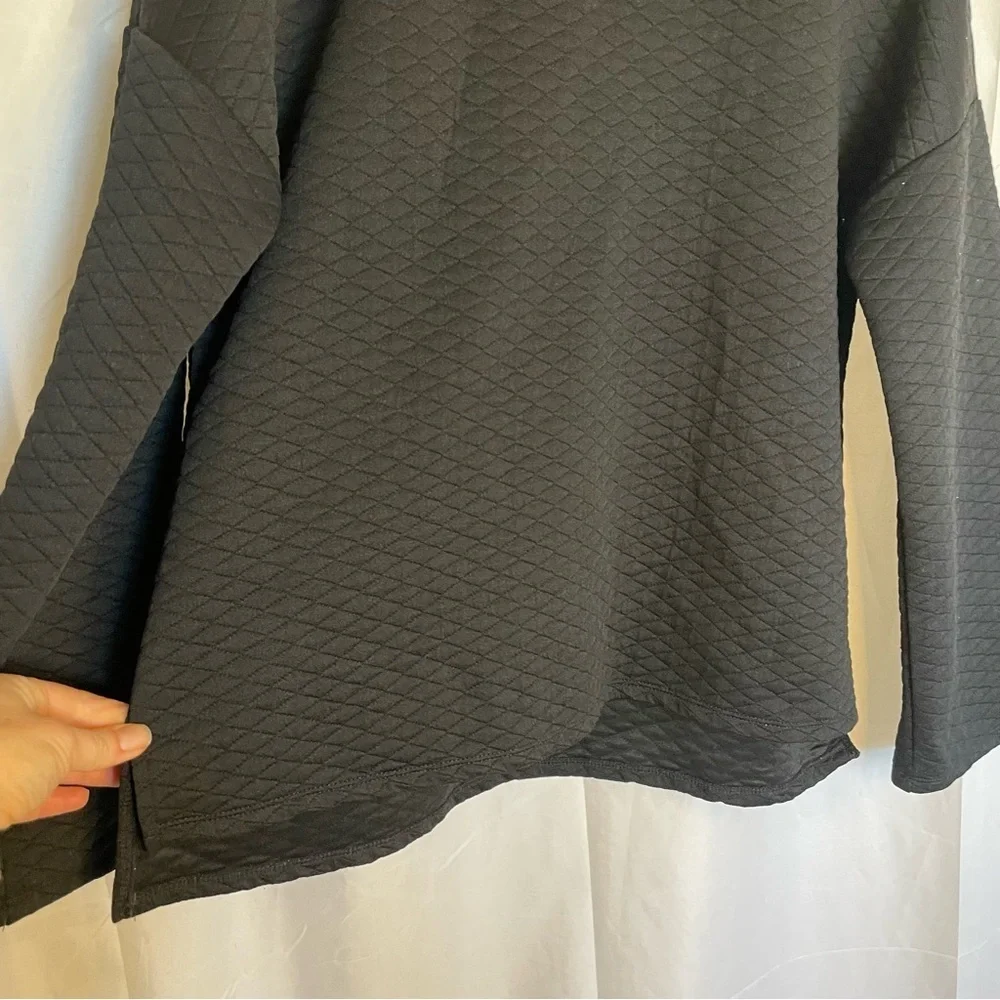 DAILY THREAD Women’s Black Wide Sleeve Quilted Sweatshirt Turtleneck Size Small - Picture 4 of 14